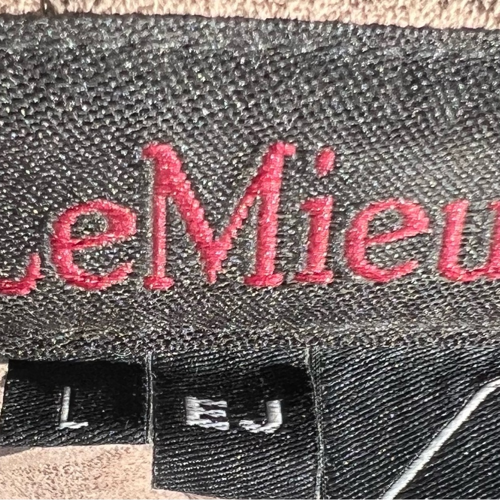 LeMieux Prosecco Saddle Pad - Picture 6 of 6